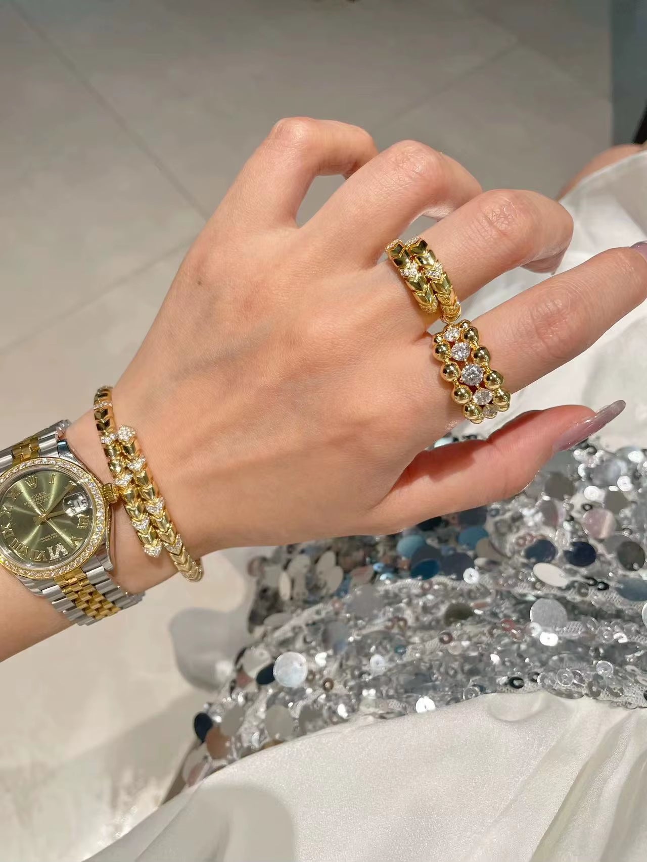 BELLUX Italian Style Fashion 925 Silver Gold-Plated Synthetic Zircon Bead Sparkling Diamond Vintage Ring