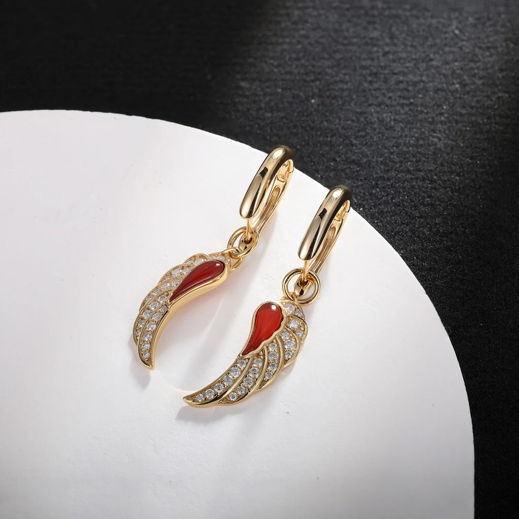 Red Agate Pendent Hoop Earrings for Women Bohemia Sparkling Moissanite Angel Wing Design Hoops Fine Jewelry 18K Gold Plated